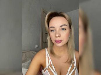 Mila-m — Bongacams recorded stream screenshot (05 Feb 2025)