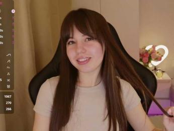 Businka13 — Bongacams recorded stream image, 12.04.2025 16:30
