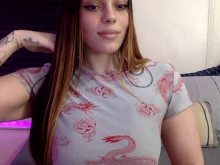 sapphirestorm8 — Camsoda recorded stream image, 13.04.2025 02:30