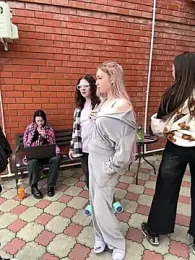 RollingGirls — Stripchat recorded stream image, 13.04.2025 13:00