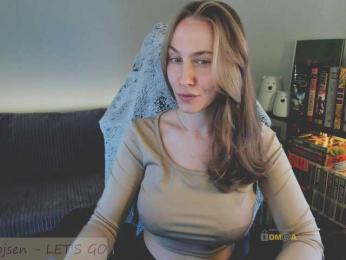 Adamova_Eva — Bongacams recorded stream screenshot (13 Apr 2025)