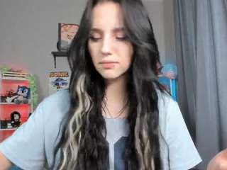 vi-jasen — Camsoda recorded stream image, 14.04.2025 04:20