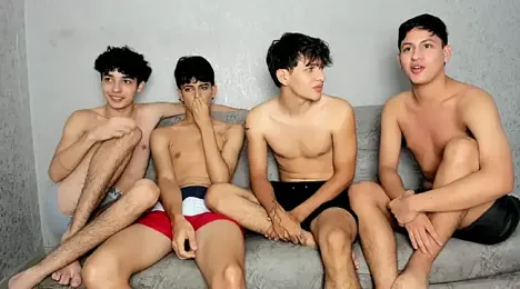 pelusos_mens — Stripchat recorded stream screenshot (14 Apr 2025)