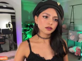 sweet_littleee — Chaturbate recorded stream image, 14.04.2025 17:30