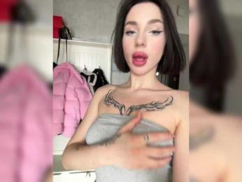 BabyDarii — Bongacams recorded stream image, 15.04.2025 11:10