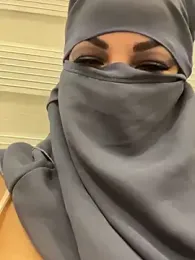 Amberonee31 — Stripchat recorded stream screenshot (15 Apr 2025)