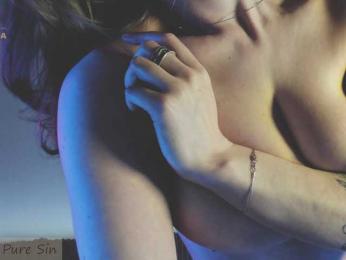 Adamova_Eva — Bongacams recorded stream screenshot (15 Apr 2025)