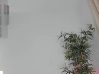 angel_danm_milf — Chaturbate recorded stream screenshot (16 Apr 2025)