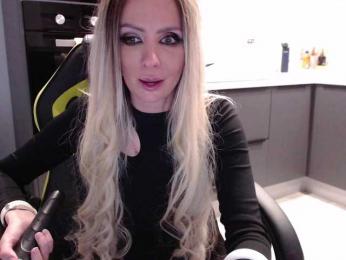 blondalina — Bongacams recorded stream image, 17.04.2025 07:00