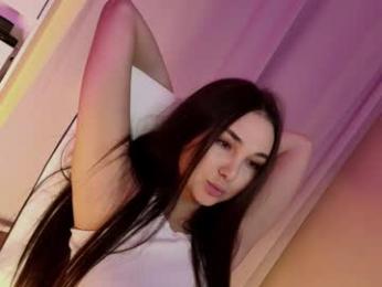 hollyextra — Chaturbate recorded stream image, 17.04.2025 17:10