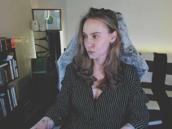 Adamova_Eva — Bongacams recorded stream screenshot (05 Feb 2025)