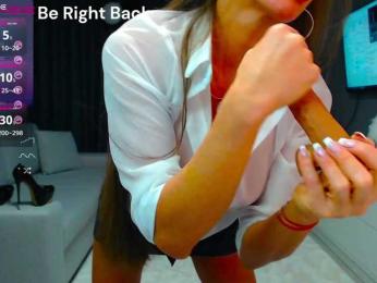 Icehotangel — Bongacams recorded stream screenshot (05 Feb 2025)