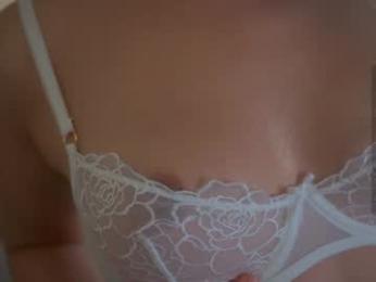 gigi_ulala — Chaturbate recorded stream image, 18.04.2025 23:00