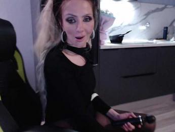 blondalina — Bongacams recorded stream image, 19.04.2025 23:50