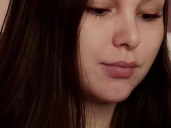 hollyextra — Chaturbate recorded stream image, 20.04.2025 20:50
