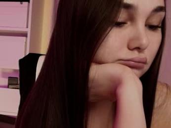 hollyextra — Chaturbate recorded stream image, 20.04.2025 20:50