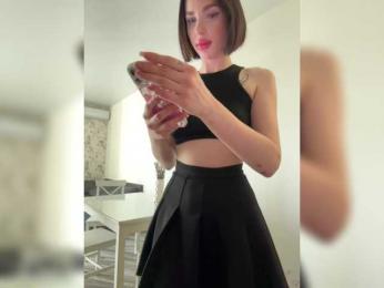 BabyDarii — Bongacams recorded stream image, 21.04.2025 11:00