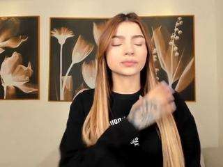 meganwest — Camsoda recorded stream screenshot (21 Apr 2025)