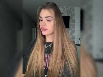 SweetyMia — Bongacams recorded stream screenshot (06 Feb 2025)