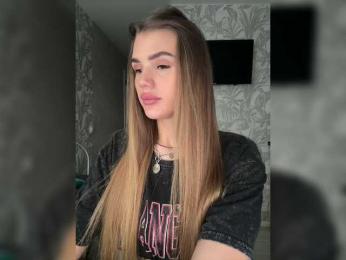 SweetyMia — Bongacams recorded stream screenshot (06 Feb 2025)