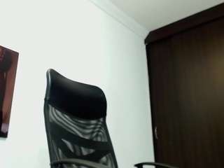 diosaxsexyy — Camsoda recorded stream image, 21.04.2025 13:30
