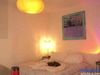 n_o_v_a — Chaturbate recorded stream screenshot (21 Apr 2025)