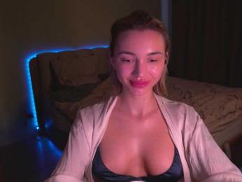 TeonaRose — Bongacams recorded stream image, 22.04.2025 05:40
