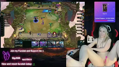 Lisaonthemoon — Stripchat recorded stream image, 22.04.2025 17:30