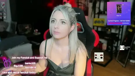Lisaonthemoon — Stripchat recorded stream image, 22.04.2025 17:30