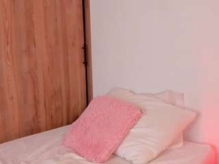 cheerryyy1 — Camsoda recorded stream image, 23.04.2025 03:40
