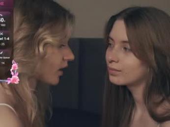 vivid_girls — Chaturbate recorded stream image, 23.04.2025 19:00