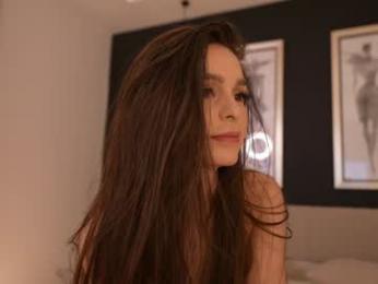 dovia — Chaturbate recorded stream image, 06.02.2025 08:00