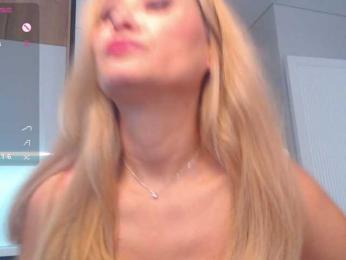 hold-me-tight — Bongacams recorded stream image, 24.04.2025 03:20