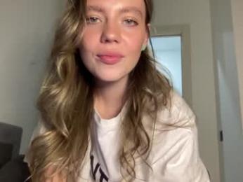 angel_from_sky — Chaturbate recorded stream screenshot (24 Apr 2025)