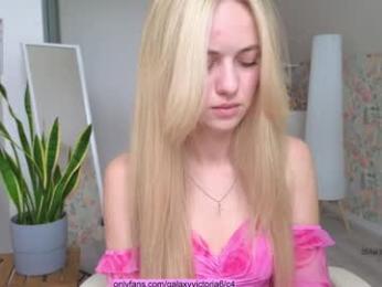 brilliantvictoria — Chaturbate recorded stream image, 25.04.2025 08:20