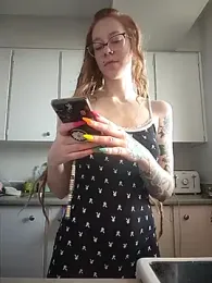 LucidLucy — Stripchat recorded stream image, 25.04.2025 13:00