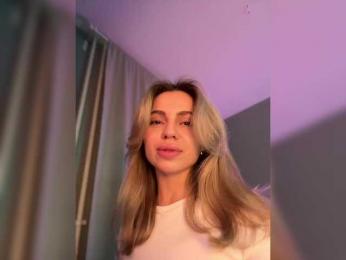 Nataliecroys — Bongacams recorded stream image, 25.04.2025 23:20