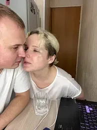 MrMrsRight — Stripchat recorded stream image, 06.02.2025 19:50