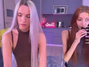 blush_mikki — Chaturbate recorded stream image, 27.04.2025 09:00