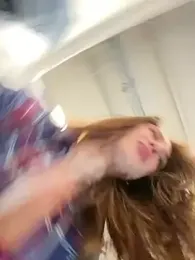 Dina_Tease — Stripchat recorded stream screenshot (27 Apr 2025)