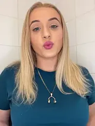 Strongqueen — Stripchat recorded stream image, 27.04.2025 16:10