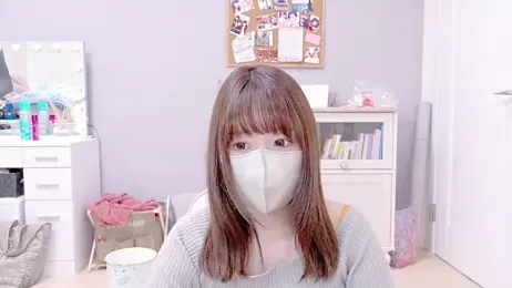 Yui-Ch — Stripchat recorded stream image, 28.04.2025 03:50