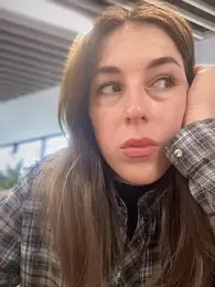 MommmyYummy — Stripchat recorded stream image, 28.04.2025 09:20