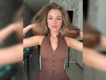 SweetyMia — Bongacams recorded stream screenshot (28 Apr 2025)