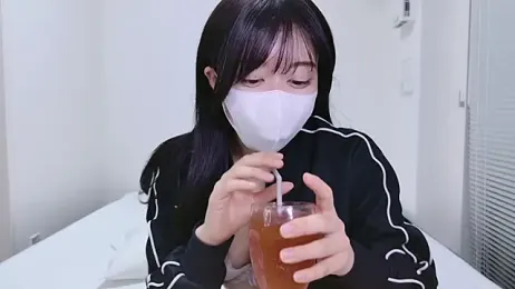 Yurie_ — Stripchat recorded stream image, 28.04.2025 14:10