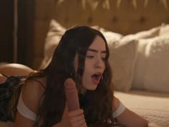 emyii — Chaturbate recorded stream image, 28.04.2025 20:10