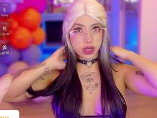 kaorianya1 — Camsoda recorded stream image, 28.04.2025 22:20