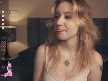 vivid_girls — Chaturbate recorded stream image, 28.04.2025 20:10