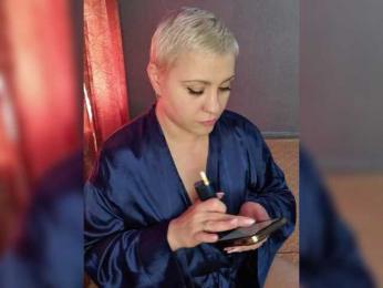 _LEKSA — Bongacams recorded stream image, 29.04.2025 01:40