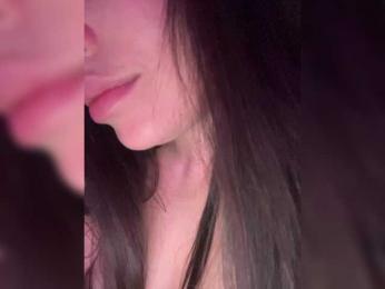 -Hennessy- — Bongacams recorded stream image, 29.04.2025 07:10